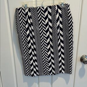 Michael Kors Navy and White Chevron Pencil Skirt
